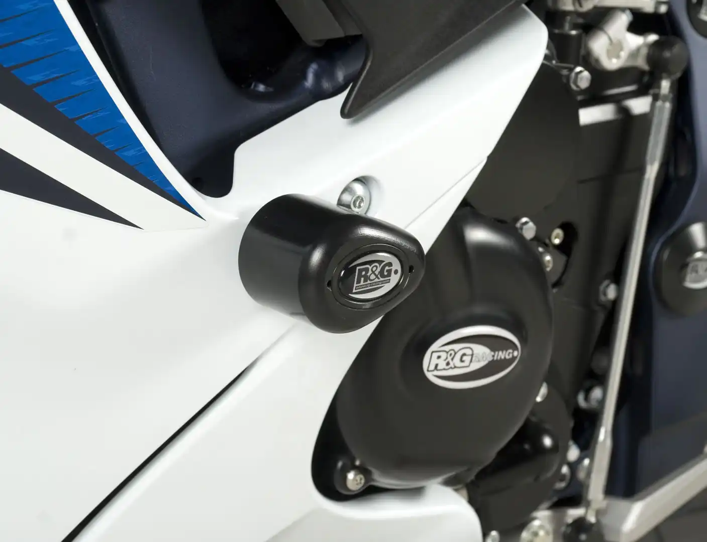 RG Aero Crash Protectors for Suzuki GSXR750 2011 onwards