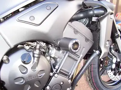 RG Crash Protectors Yamaha FZ1 N unfaired 2006 on