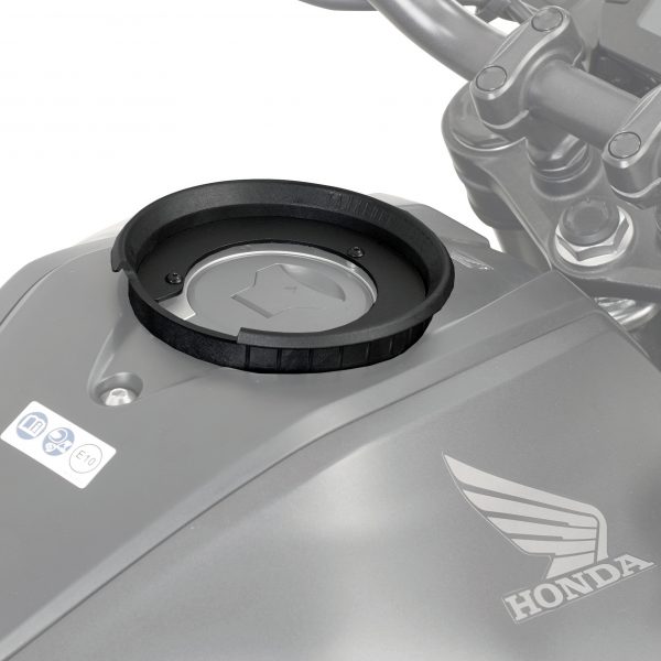 Givi BF41 Tanklock Fitting for Honda CB300R 2018 on